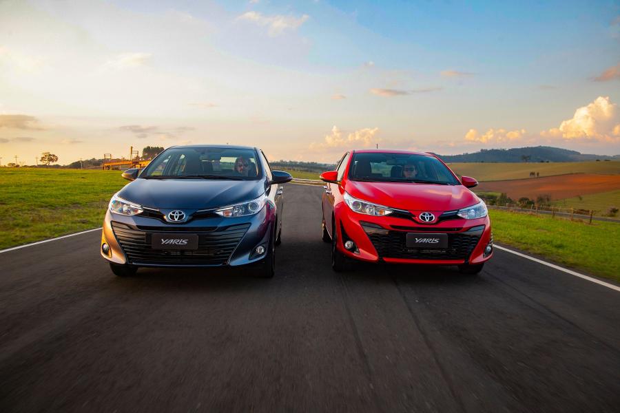  Toyota Yaris XLS Sedan 2018 года  (LA) (фото 20 из 24)